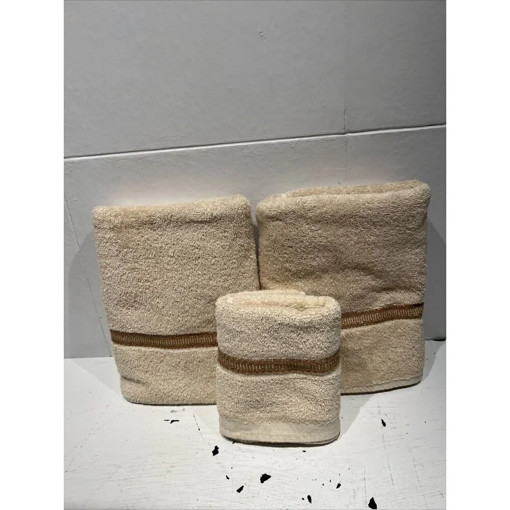Vtg St Marys fieldcrest Cotton‎ blend Brown Set of 3 Bath Towels & Hand Towel